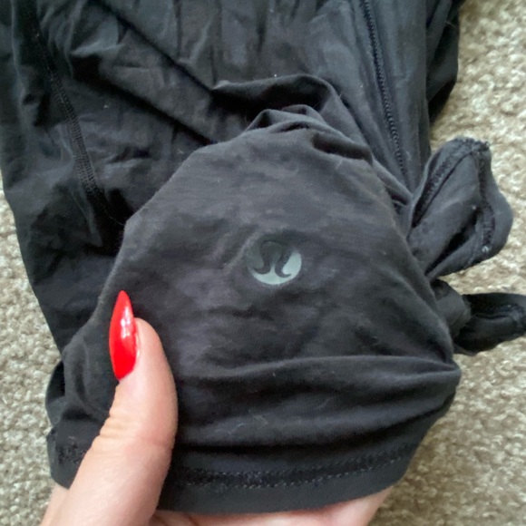 Black Lululemon tank top - Picture 3 of 3